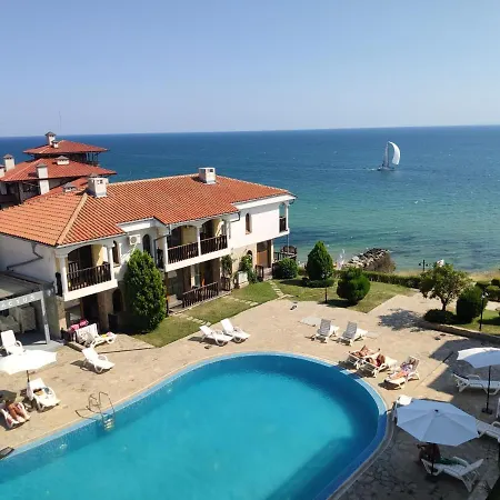 Апартаменты Sun Coast *