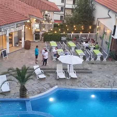 Апартаменты Sun Coast *