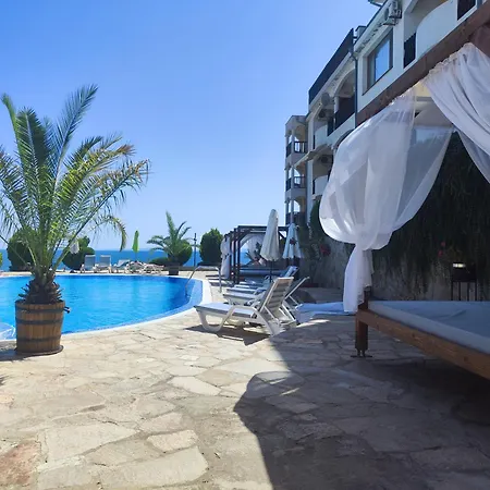 Апартаменты Sun Coast *